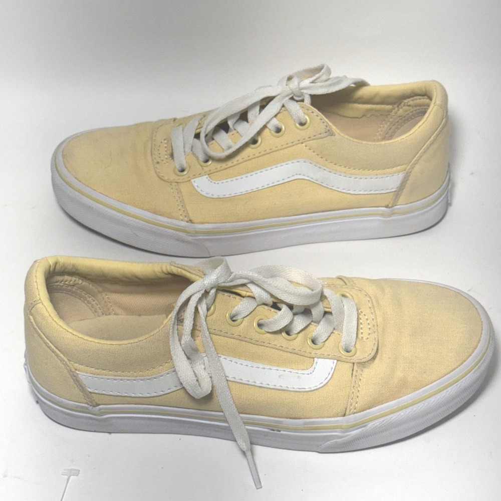 Vans Ward Low Top‎ Pale Yellow Canvas Skate Shoes Womens 7.5 500714